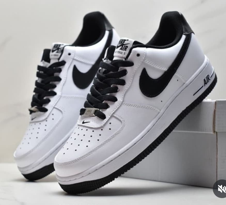 Nike Air Force 1( Black Tick)